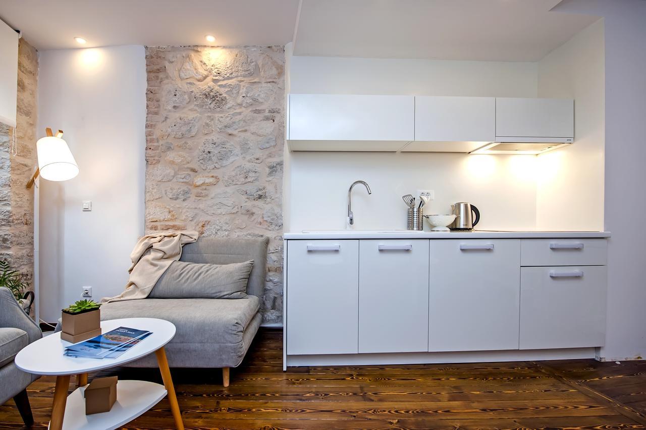 Luna And Guest house 4*